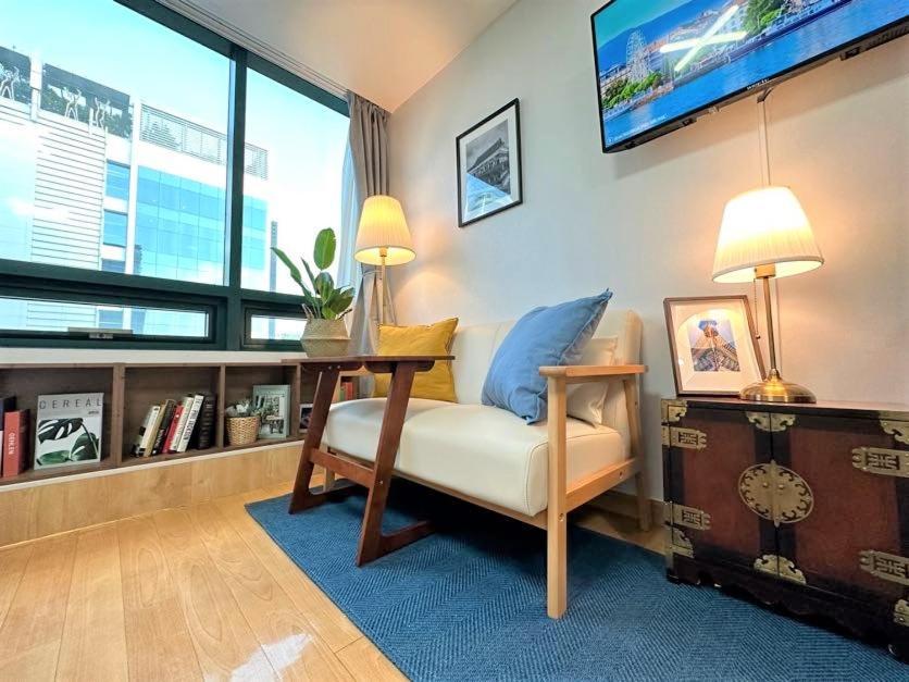 Perfect Hongdae View Apartment